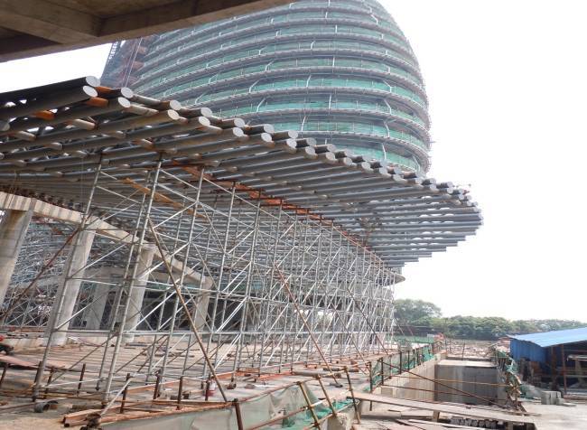建筑工人在使用蘇州建筑腳手架的時候設(shè)置要求有哪些？
